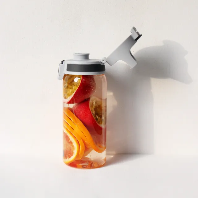 【SIGG】官方直營 全清透 Tritan 水瓶 500ml(抗衝擊 經久耐用不易裂)