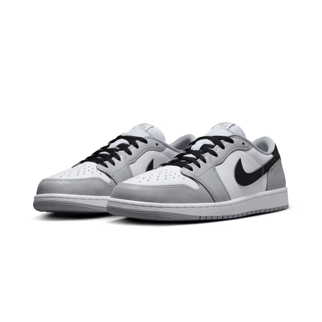 NIKE 耐吉 Nike Air Force 1 Low 純