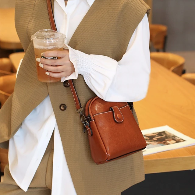 KT DADA 菱格紋背包 鍊條包 小背包 小香風 後背包 