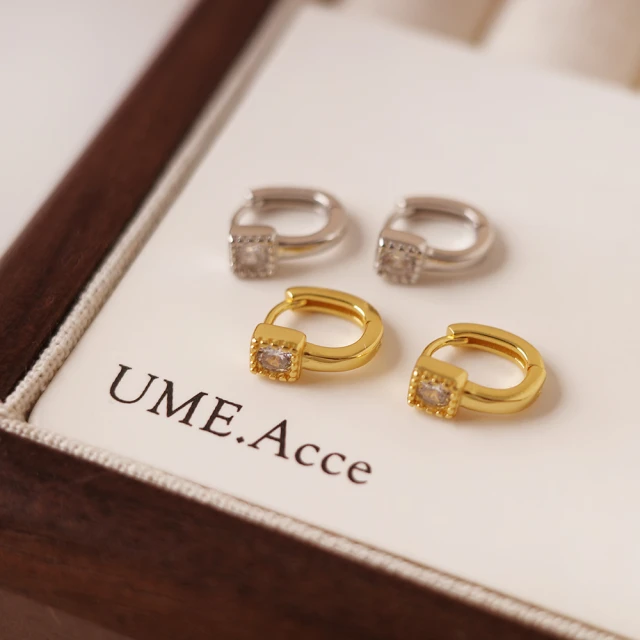 UME.Acce 方形單鑽耳扣純銀耳環(S925純銀耳環 純銀 全純銀 純銀耳環 耳扣耳環 方形 單鑽)