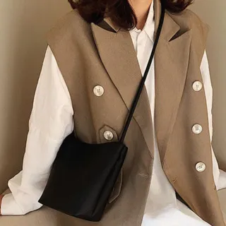 【LEEHER】女包/包包/軟皮包包/水桶包韓國/肩背包女/黑色包包/單肩包女/側背包女/防水包  