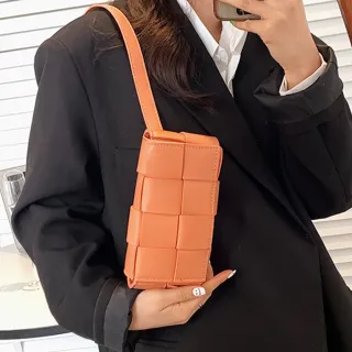 【MoonDy】包包 腰包 小方包 女生包包 2022新款女包 女斜背包 女側背包 女單肩包 編織包  