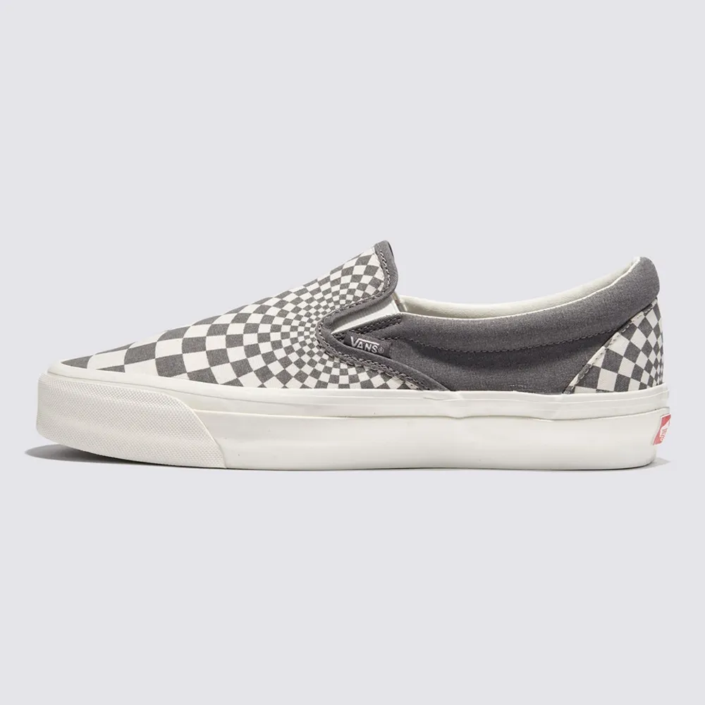 【VANS 官方旗艦】MTE Slip-On Reissue 98 男女款灰棕色變形棋盤格滑板鞋