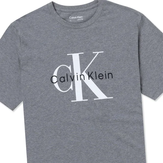 【Calvin Klein 凱文克萊】CK 經典印刷文字圖案短袖T恤-灰色 上衣(平輸品/短T)