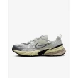 【NIKE 耐吉】運動鞋 慢跑鞋 休閒鞋 男鞋 女鞋 NIKE V2K RUN 灰 銀 復古 Y2K(HJ4497100)