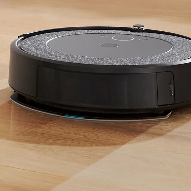 【iRobot】Roomba Combo i5+ 掃拖+自動集塵掃拖機器人(Roomba i3+升級版 保固1+1年)