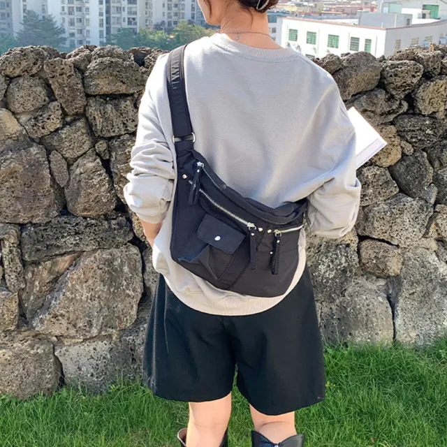 【KT DADA】雙11 月亮包 尼龍包 斜背包女 餃子包 學生包 側背小包 包包 韓版 側背包 通勤包