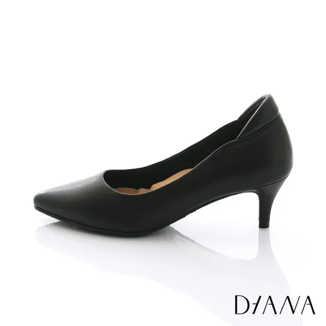 【DIANA】舒適防磨真皮素面尖頭楦細跟5公分制鞋-漫步雲端高枕無憂款