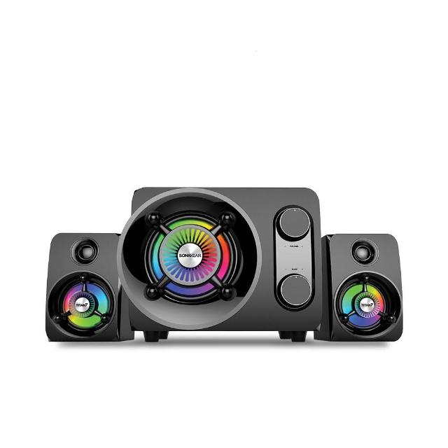  SonicGear Titan7 三件式音響系統，採用黑色設計，提供20W-40W強勁效能，適閤家庭娛樂與音樂欣賞。支援多種連線方式，音質清晰立體，帶來沉浸式聽覺體驗。完美結合時尚外觀與優異效能，是居家音響的最佳選擇。 