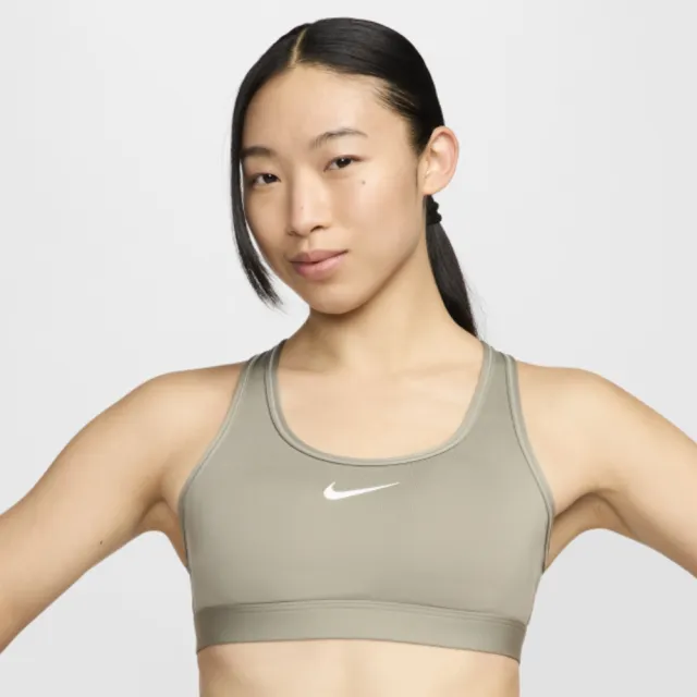 【NIKE 耐吉】運動內衣 女款 中度支撐 慢跑 瑜珈 訓練 AS W NK SWSH MED SPT BRA 灰綠 DX6822-320(3X973)