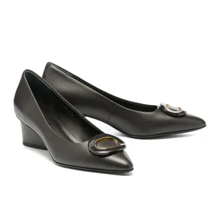 【AS 集團】沉穩時尚橢圓釦超軟綿羊皮尖頭高跟鞋(黑)