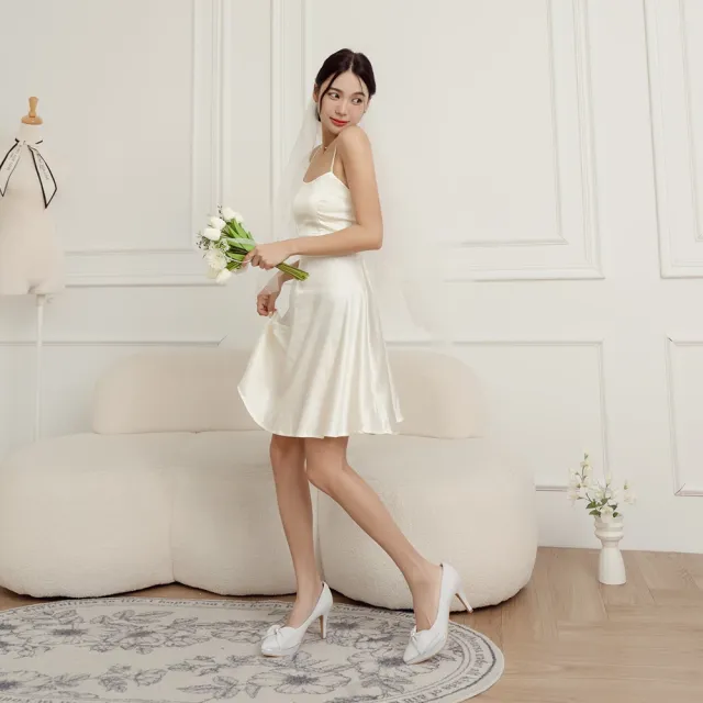 【Ann’S】典雅公主-鑽扣蝴蝶結防水台高跟婚鞋9cm-版型偏小(銀白)