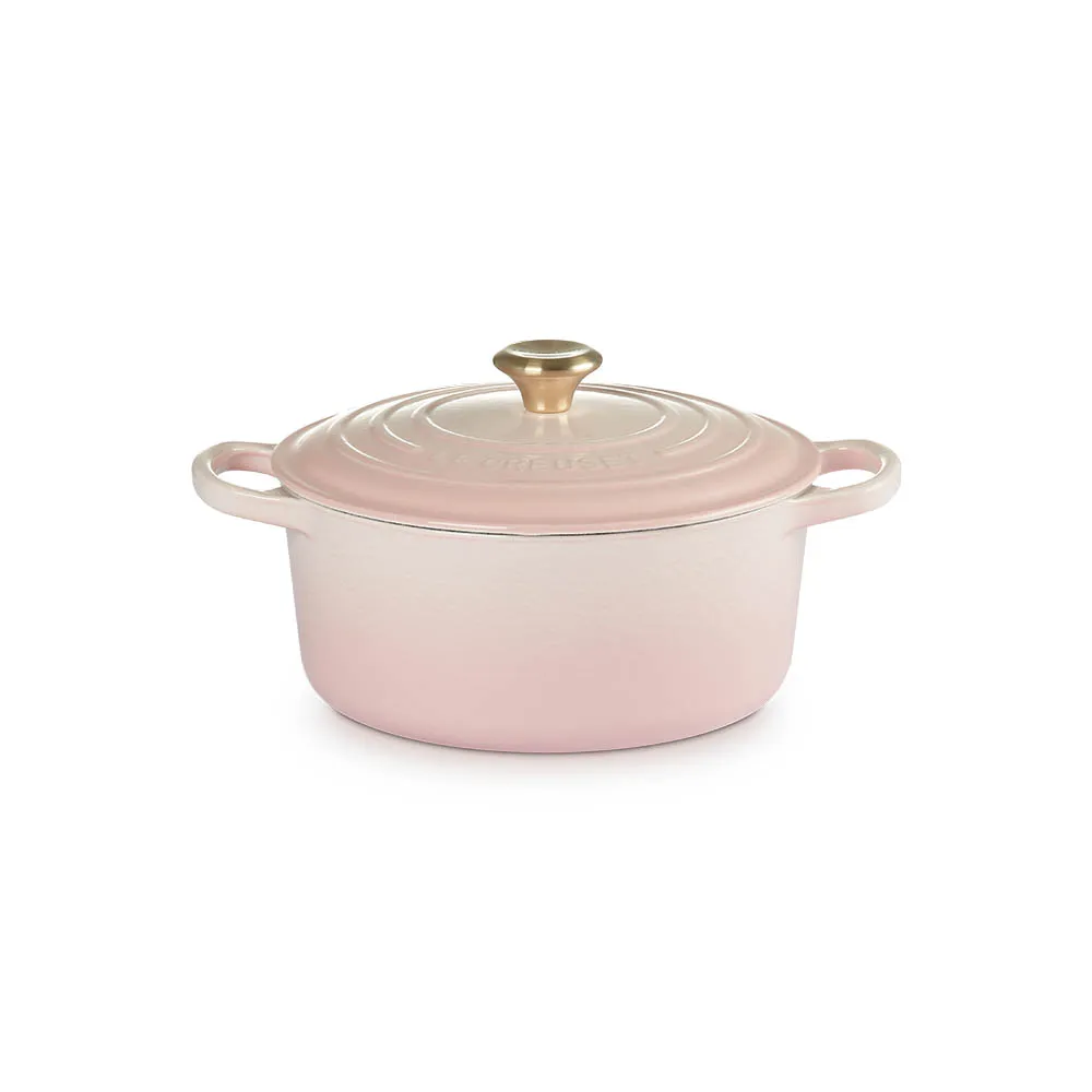 【Le Creuset】典藏琺瑯鑄鐵鍋圓鍋22cm(貝殼粉-淡金頭)