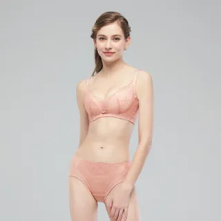 【Swear 思薇爾】S小心機系列M-3XL蕾絲中腰三角女內褲(卡羅粉)