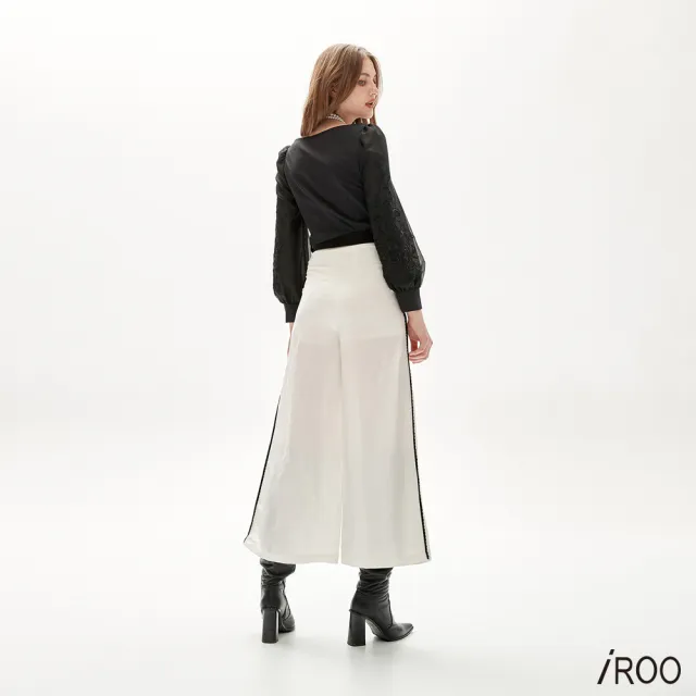 【iROO】白色宮廷風寬腿長褲