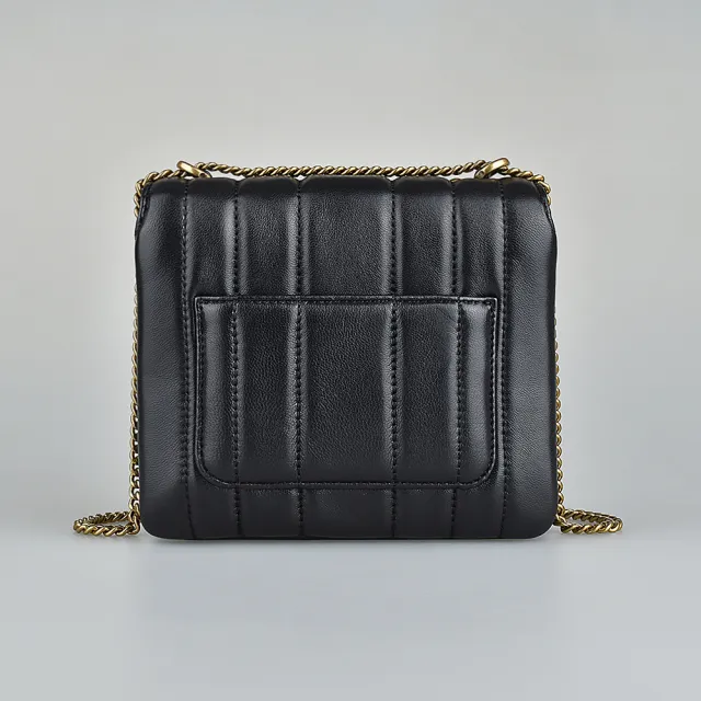【TORY BURCH】TORY BURCH Kira金屬LOGO翻蓋鎖釦式直條絎縫羊皮鏈帶斜背方形包(黑)
