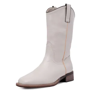 【nono house】an.an 西部率性風V口方頭中筒靴(米白)