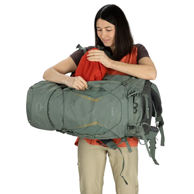 【Osprey】Kyte 48 輕量登山背包 附背包防水包 套 女款 黑色(健行背包 徙步旅行 登山後背包)
