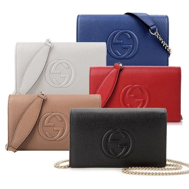 GUCCI古馳 598211 經典 SOHO 系列鍊帶 WOC 手拿/ 斜背包 GUCCI古馳 598211經典SOHO系列鍊帶WOC手拿包/斜揹包,全新未使用,提供黑色、白色、膚色、紅色、藍色多種選擇,適合男女使用。採用高質牛皮製成,設計簡約大方,為日常穿搭增添時尚感。掀開式開口,方便取放物品,無內部與外部夾層,輕便實用。