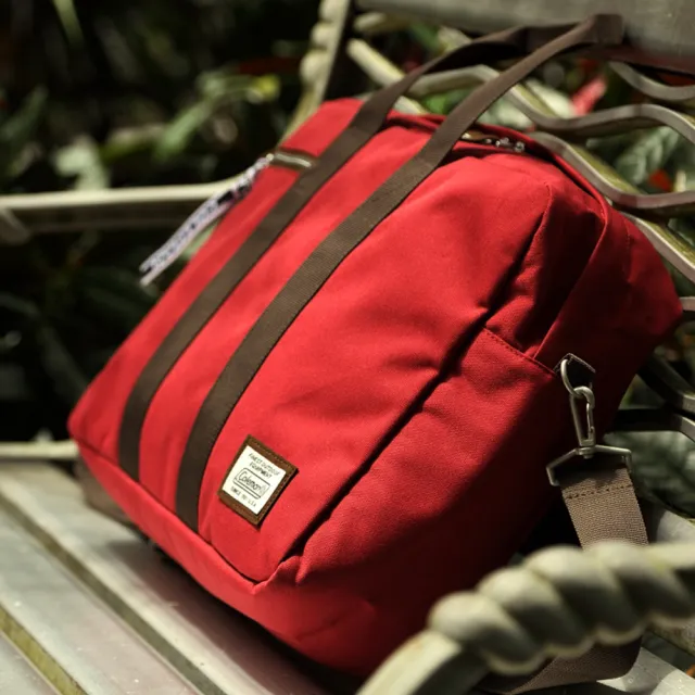 【Coleman】JN AVIATOR側背包CM-32593(勃根地紅)
