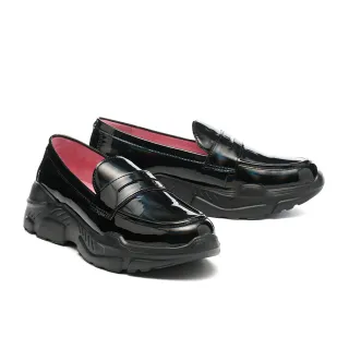 【MISS 21】邪魅少女幻彩牛漆皮便仕樂福厚底鞋(幻黑)