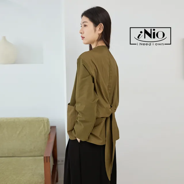 【iNio 衣著美學】長袖上衣 現貨 秋冬新品 口袋拼接 蝴蝶結綁背 長袖棉T(CDW1757)
