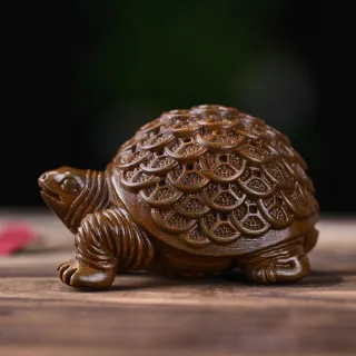 【文玩家居】綠檀木雕金錢龜招財風水擺件(實木 招財 開運 長壽龜 聚福 開店 開業 辦公室 除舊佈新 禮物)