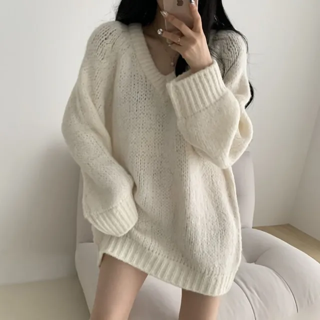 【D.studio】韓版氣質V領慵懶風長版毛衣(針織上衣長袖上衣女裝衣服長袖t恤發熱衣保暖上衣冬裝 W514)