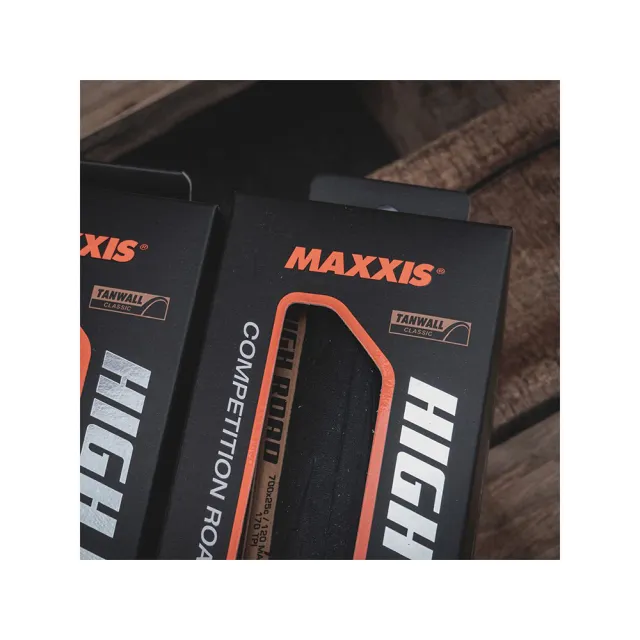 【MAXXIS 瑪吉斯】High Road 全能競賽胎 膚邊胎 700x25C/28C(B5MX-HRD-BR2XCN)