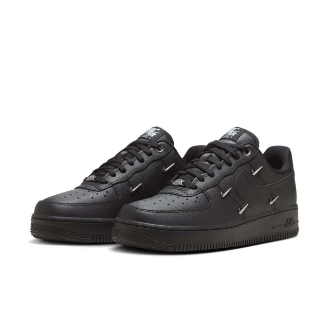 NIKE 耐吉 Wmns Air Force 1 07 LX 全黑 休閒鞋 穿搭 女鞋 男鞋 黑 金屬小勾 銀勾(HQ1180-001 ∞)