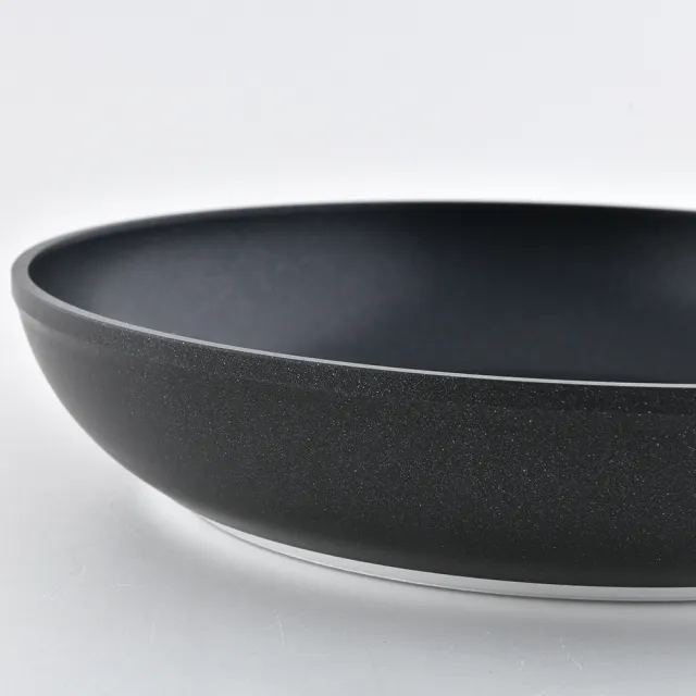 【Fissler】Levital 經典不沾平底鍋 28cm 不沾鍋 煎鍋 {電磁爐 IH爐可用}