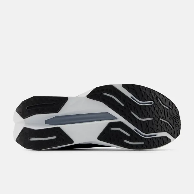 【NEW BALANCE】FuelCell Propel V5 運動鞋 慢跑鞋 男鞋 黑 2E楦 寬楦 NB(MFCPRLB5)