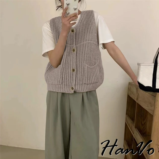 HanVo 現貨 復古圓釦粗線針織背心(質感百搭毛衣上衣 日系女裝 女生衣著 4534)