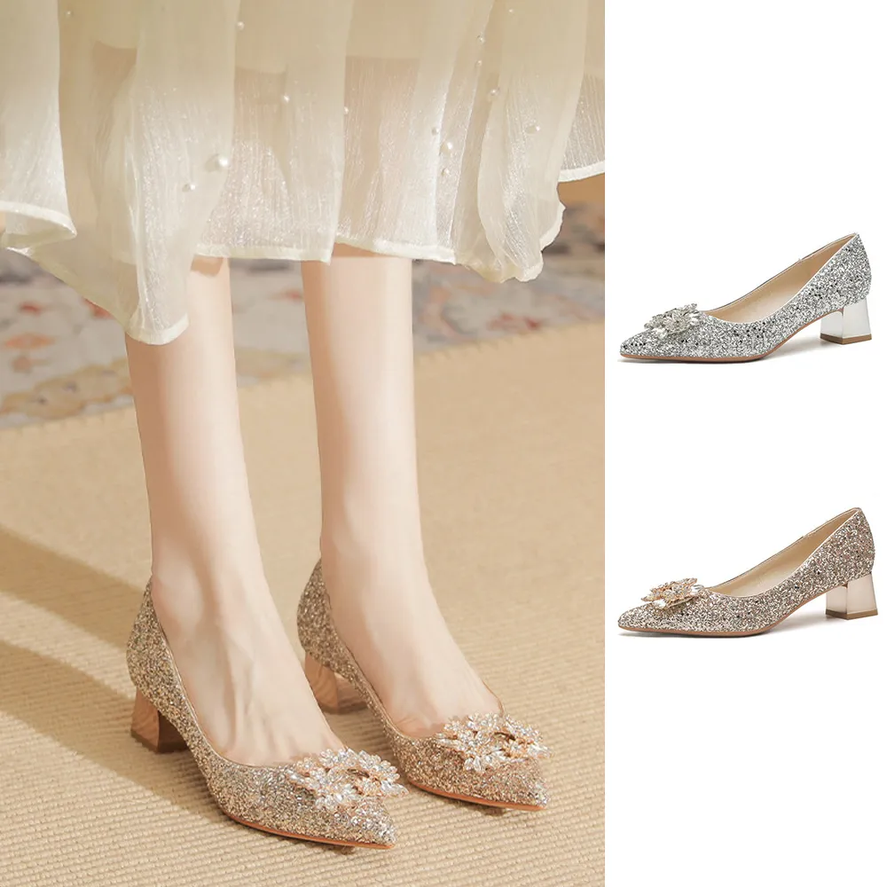 【Sp house】冰晶公主閃亮金蔥尖頭鏡面粗跟鞋(2色可選)