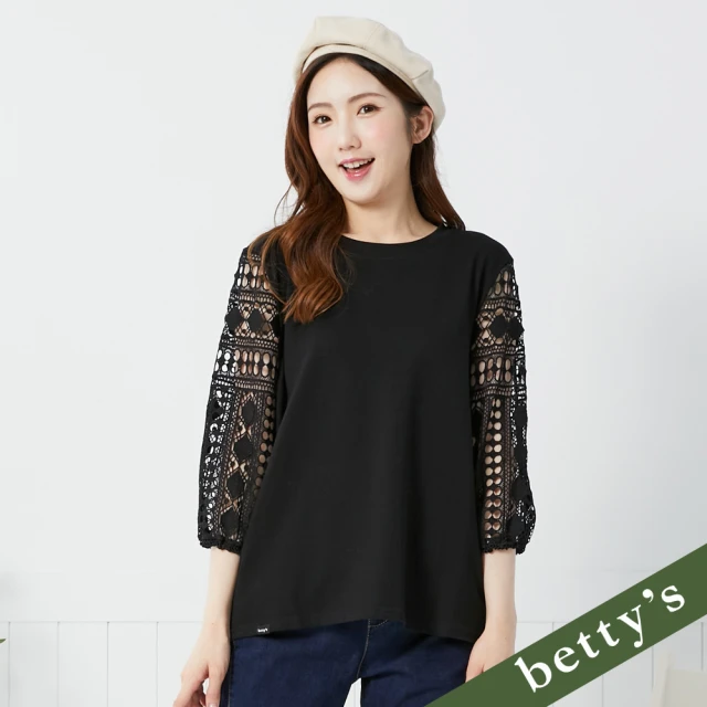 betty’s 貝蒂思 鏤空蕾絲七分袖拼接圓領T-shirt(黑色)