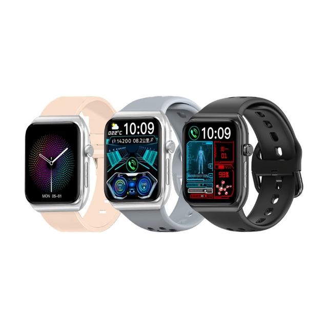  JSmax SW-BK01 智慧手錶，搭載1.81吋螢幕，輕巧僅37g，支援心率偵測、藍芽通話、計步、睡眠監測、社群訊息提醒與久坐提醒等多項功能。IP65防水設計，適合日常防潑水使用，TPU運動錶帶舒適耐穿。藍芽5.0以上相容iOS與Android系統，單機作業方便。電池容量270mAh，待機8-30天，使用約5-10天，磁吸USB充電2-3小時滿電。支援APP運動軌跡圖與繁體中文介面，非醫療器材，專為運動監測與手機延伸設計。顏色選擇黑色系、淺粉色、淺灰色，內容物包含手錶、充電線、保固卡與說明書。 