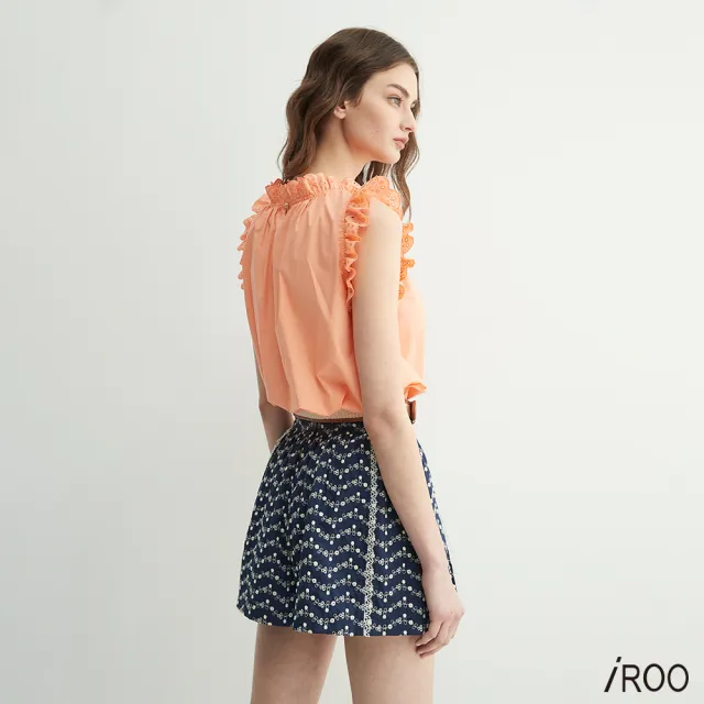 【iROO】波浪紋花卉刺繡短褲
