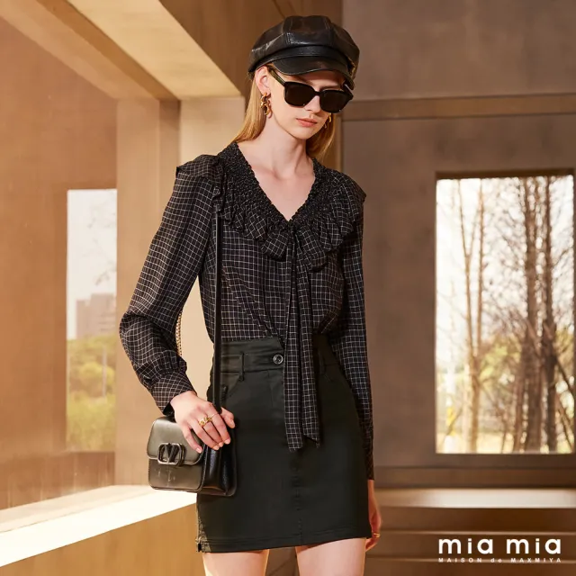 【mia mia】黑格V領綁帶荷葉上衣