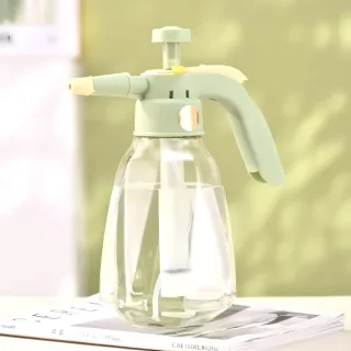 【園藝幫手】氣壓式澆花噴水壺(大容量 卡扣設計 灑水器 花灑 澆花瓶 噴霧瓶 洗車 家用 省力 花園)