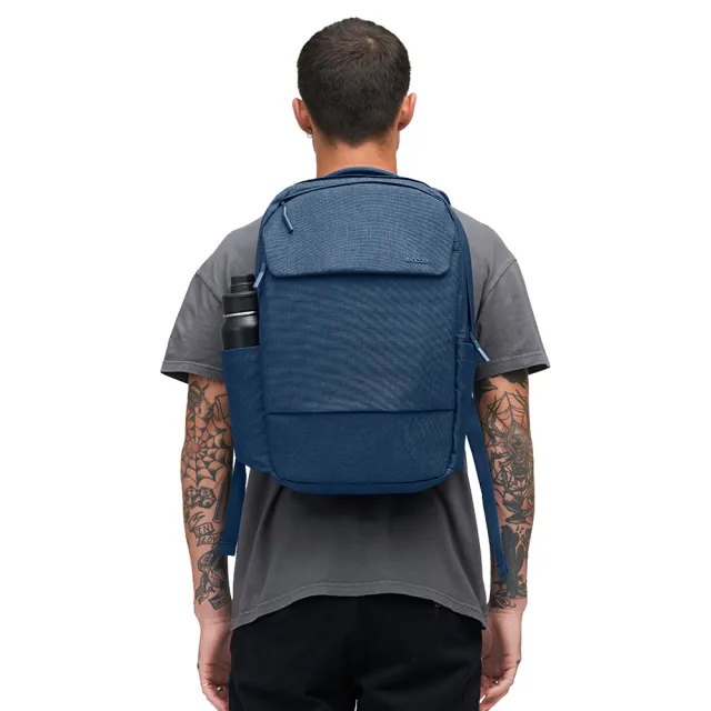 【Incase】雙11 MacBook Pro 16吋 Crosstown 20L Backpack 城市漫遊系列 筆電後背包(海軍藍)