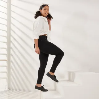 【Keds】CHAMPION 品牌經典皮革休閒鞋-黑(9213W110016)