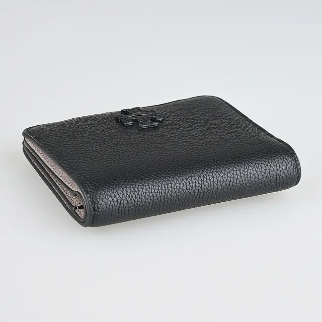 【TORY BURCH】TORY BURCH Mcgraw皮革雙T字LOGO荔枝紋小牛皮內外撞色設計6卡壓釦式拉鍊零錢短夾(黑)
