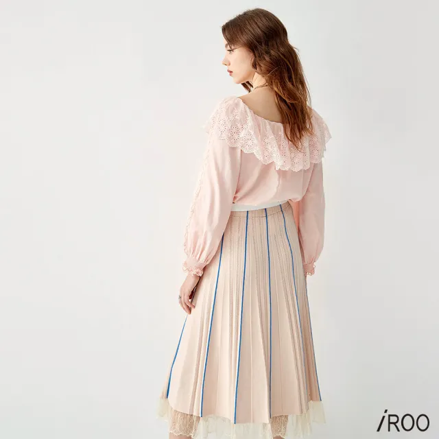 【iROO】花瓣蕾絲袖口單品上衣