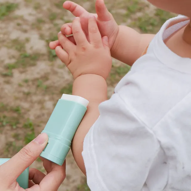 【Mother And Daughter】透明防水UV防曬棒 SPF50+ PA++++ - 防蚊加強(日本親子護膚品牌、夏日防曬必備)