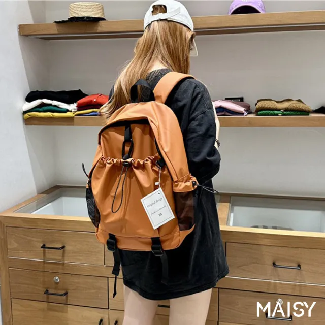 【MAISY】防潑水實用電腦包 雙肩包 後背包(防水包 卡其色/白色/棕色/黑色)