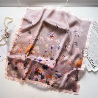 【vivi 流行生活館】春秋夏天新款百搭領巾.小方巾(011301粉紫花)