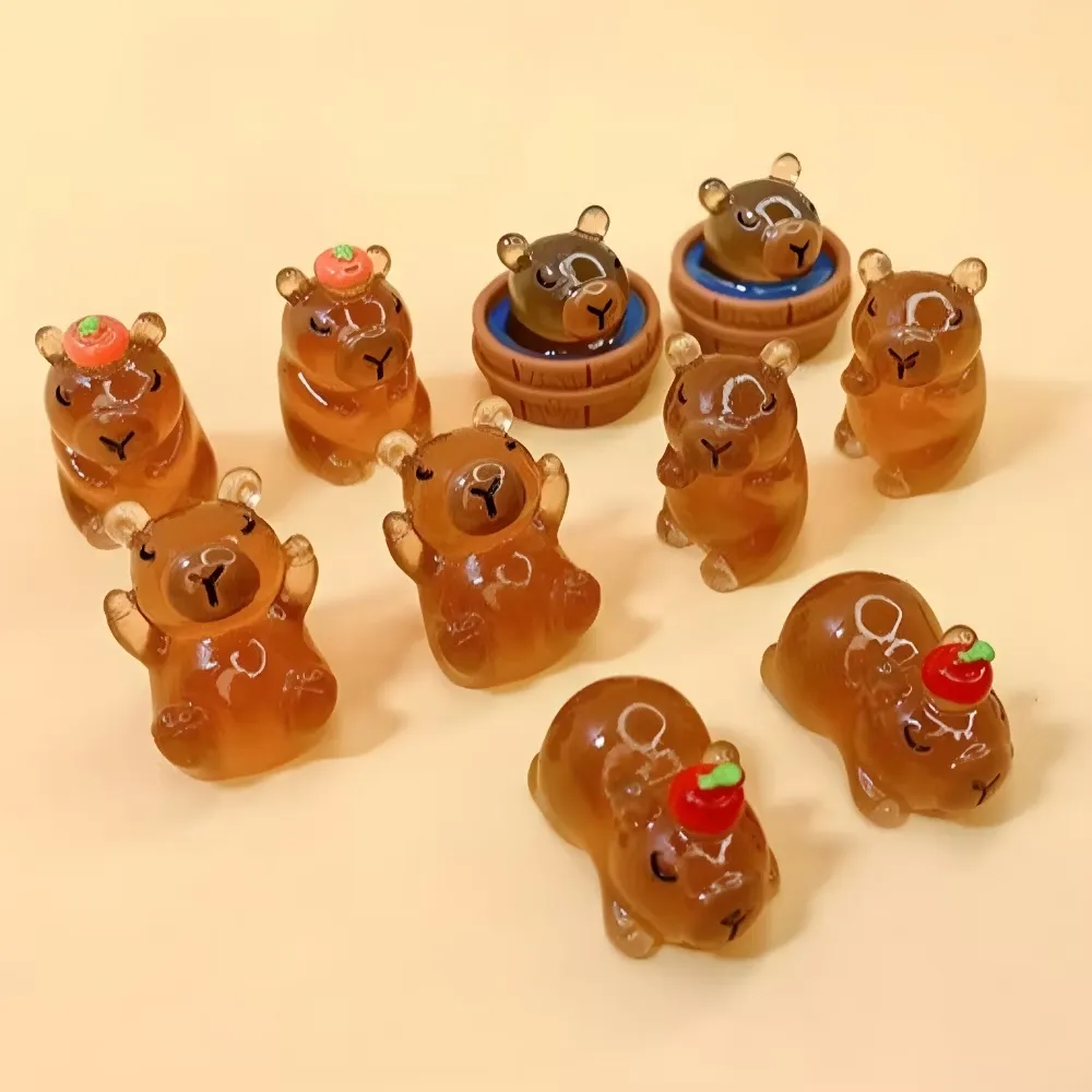 【裝可愛】夜光卡皮巴拉立體車內擺件6入(立體公仔 DIY 配飾 配件 裝飾品 水豚君 桌上擺飾  送禮 辦公室)