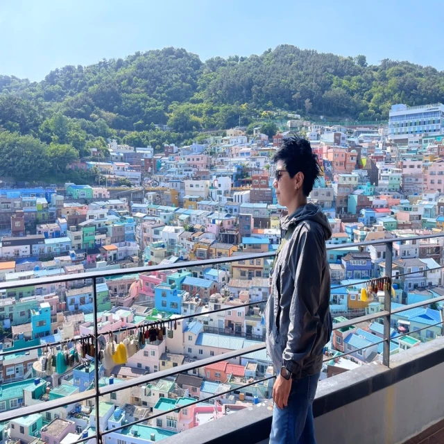 喜鴻假期 【高雄出發.蔚藍釜山5天】蔚山七景、甘川洞、膠囊列 喜鴻假期 【高雄出發.蔚藍釜山5天】蔚山七景、甘川洞、膠囊列車、兩晚特二飯店、長腳蟹吃到飽