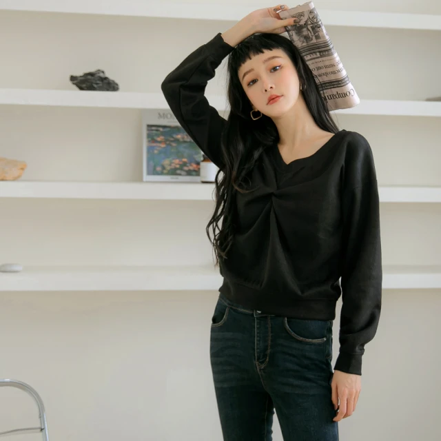 OB 嚴選OB 嚴選 純色保暖磨毛短版扭結長袖上衣 《AB16574》