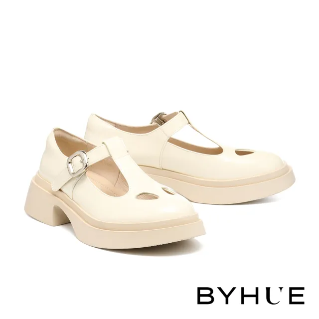 【BYHUE】純欲個性方釦T字寬帶牛軟漆皮瑪莉珍軟芯厚底鞋(米白)